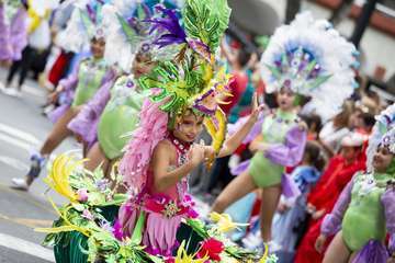 La comparsa Los Diamantes brilla en el desfile infantil del Carnaval capitalino (Foto TA)